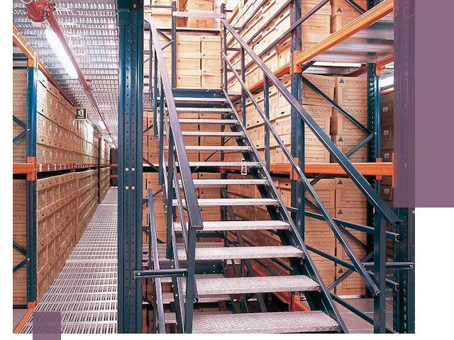 Лестницы складские прочные и безопасные под ключ в Чебоксарах