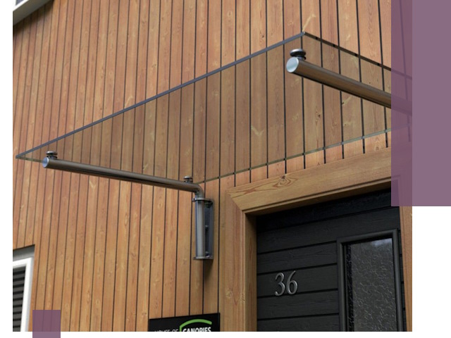 Стеклянные козырьки на входы и фасады в Чебоксарах